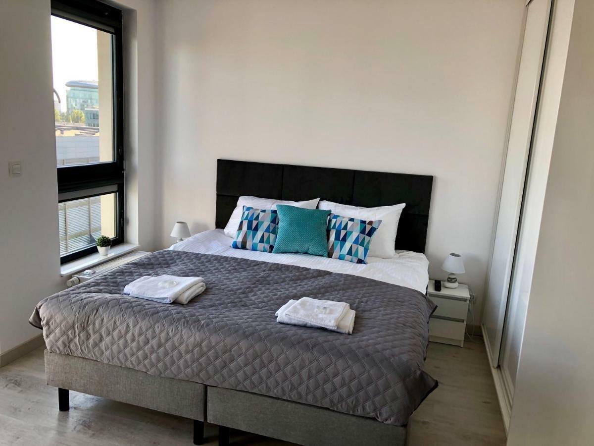 Living Point Residence Варшава Екстер'єр фото